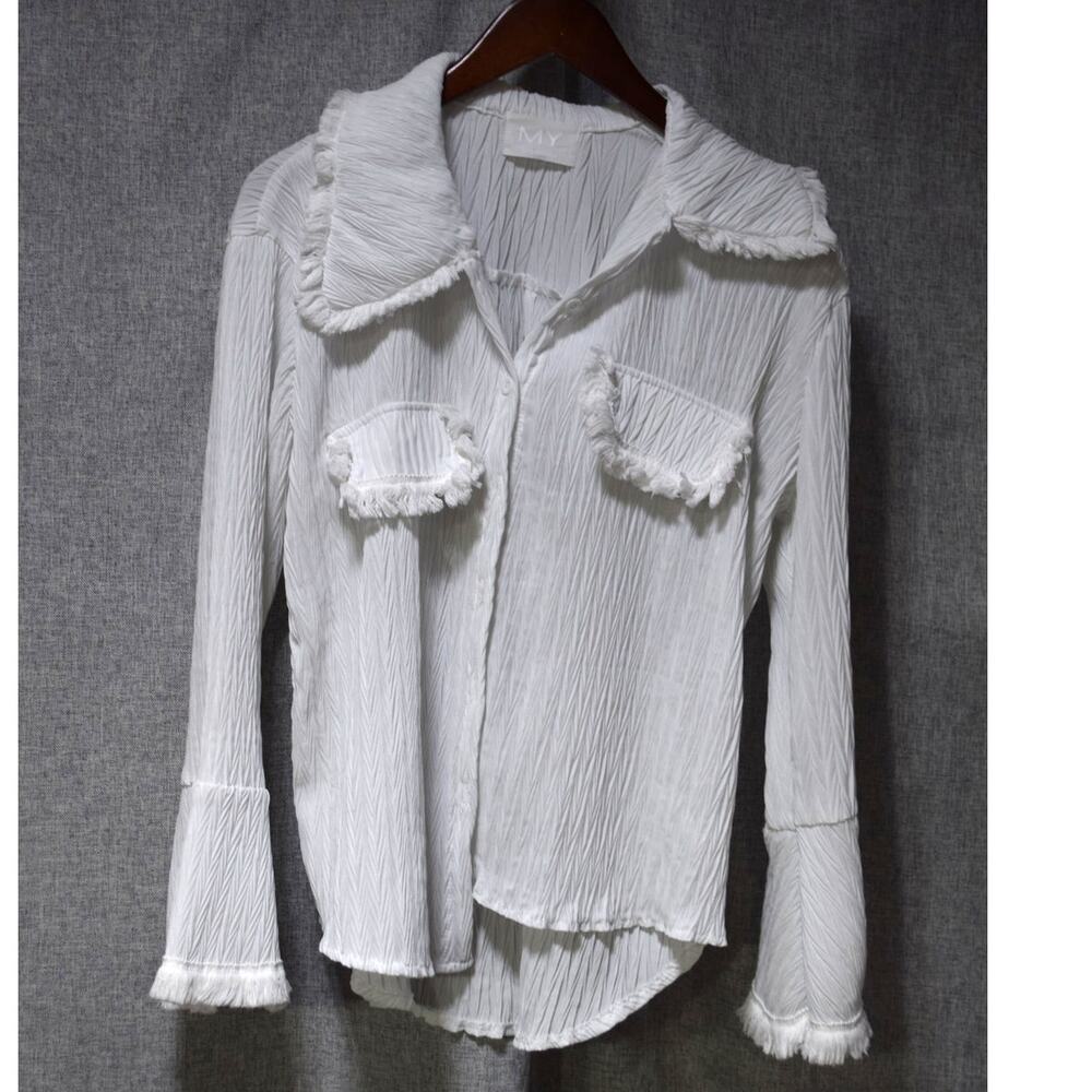 MY Today I Am Thankful White Crinkle Textured Button Front Blouse